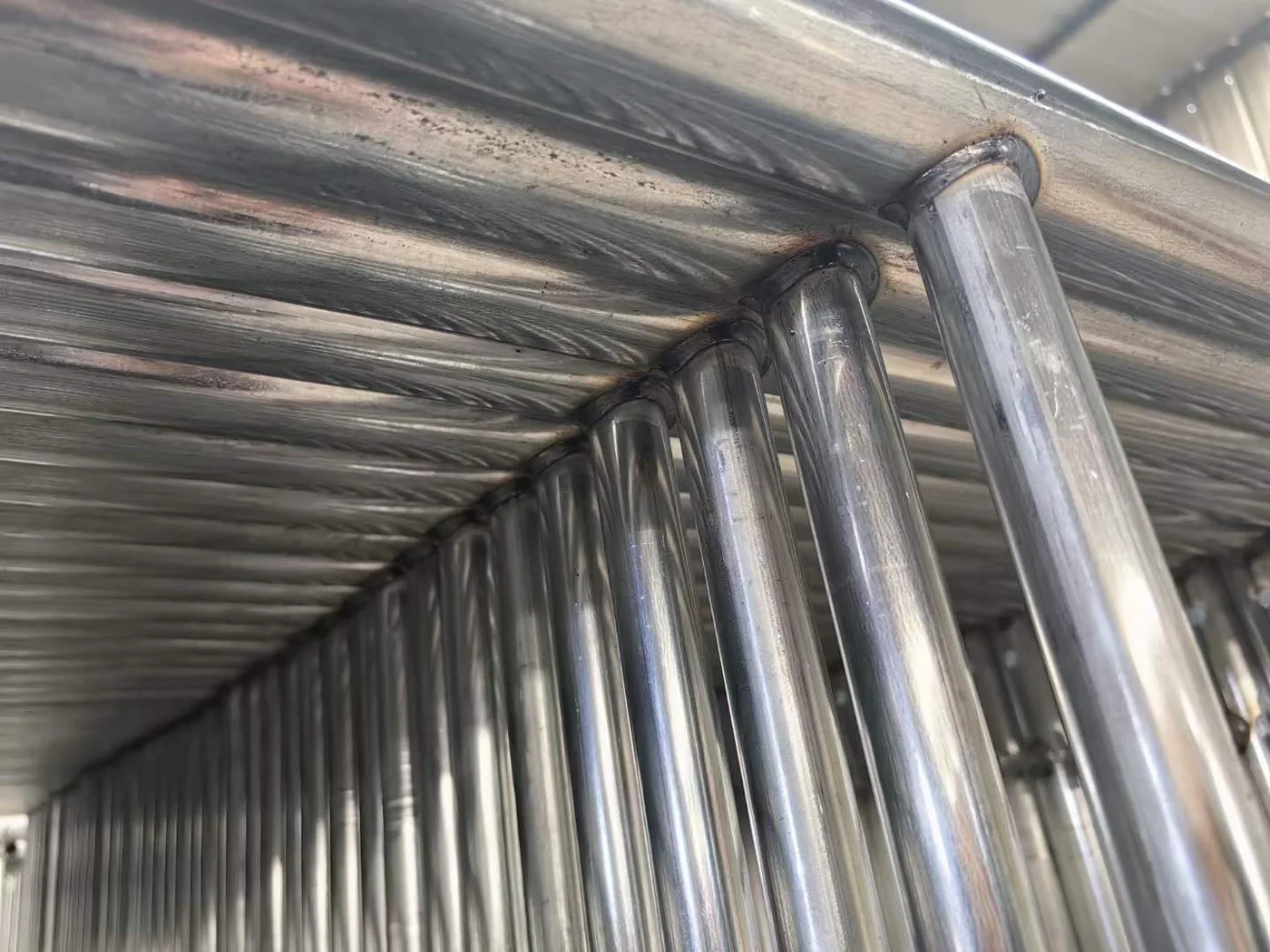 Hook-On Access Ladder